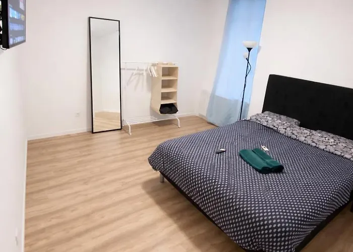 Joel Calme Moderne A 5 Min De La Gare Apartment